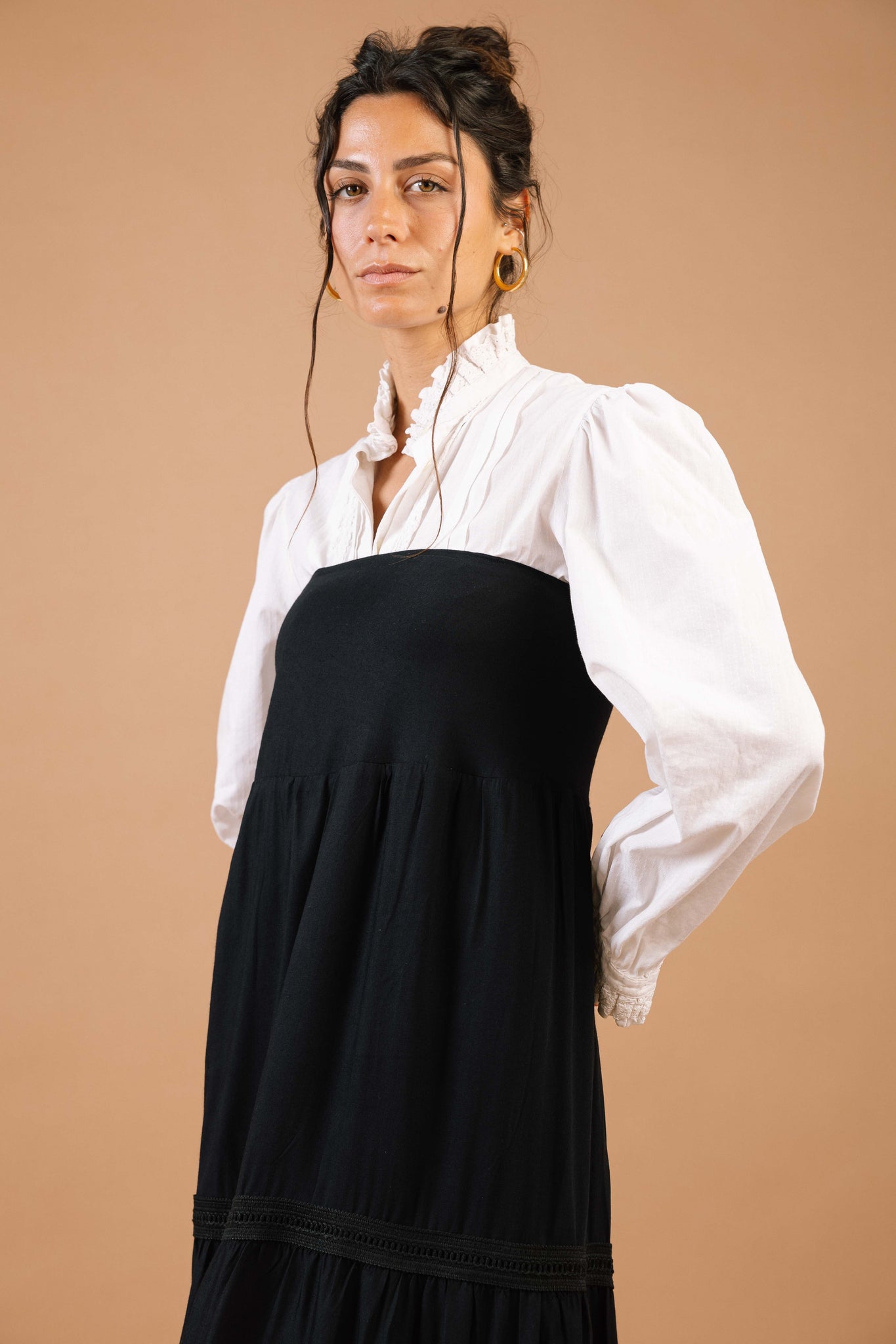 Shali Black Skirt