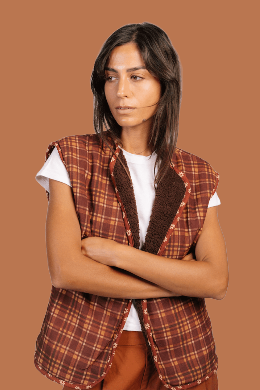 Teddy & Trim Vest in Brown