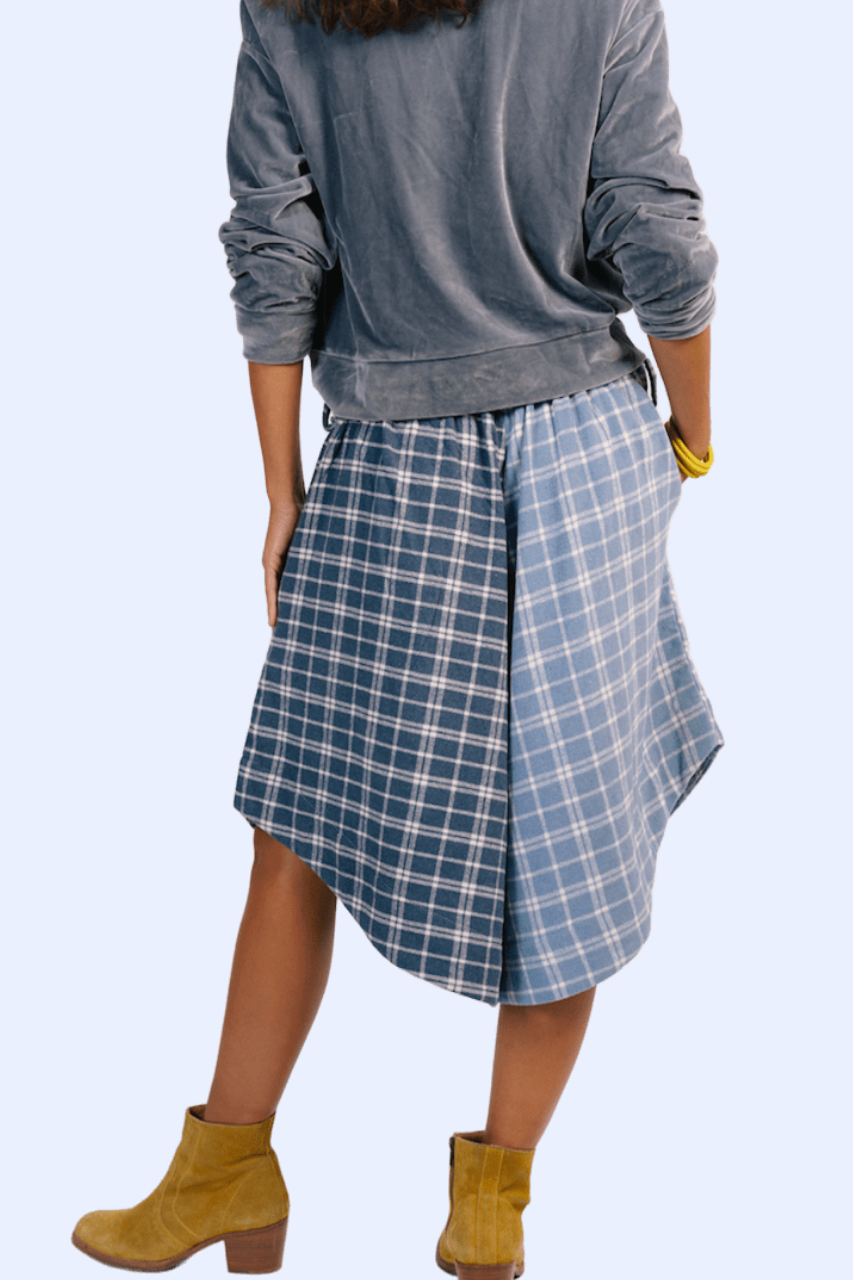 Karohat Madina Shorts in Mixed Blues