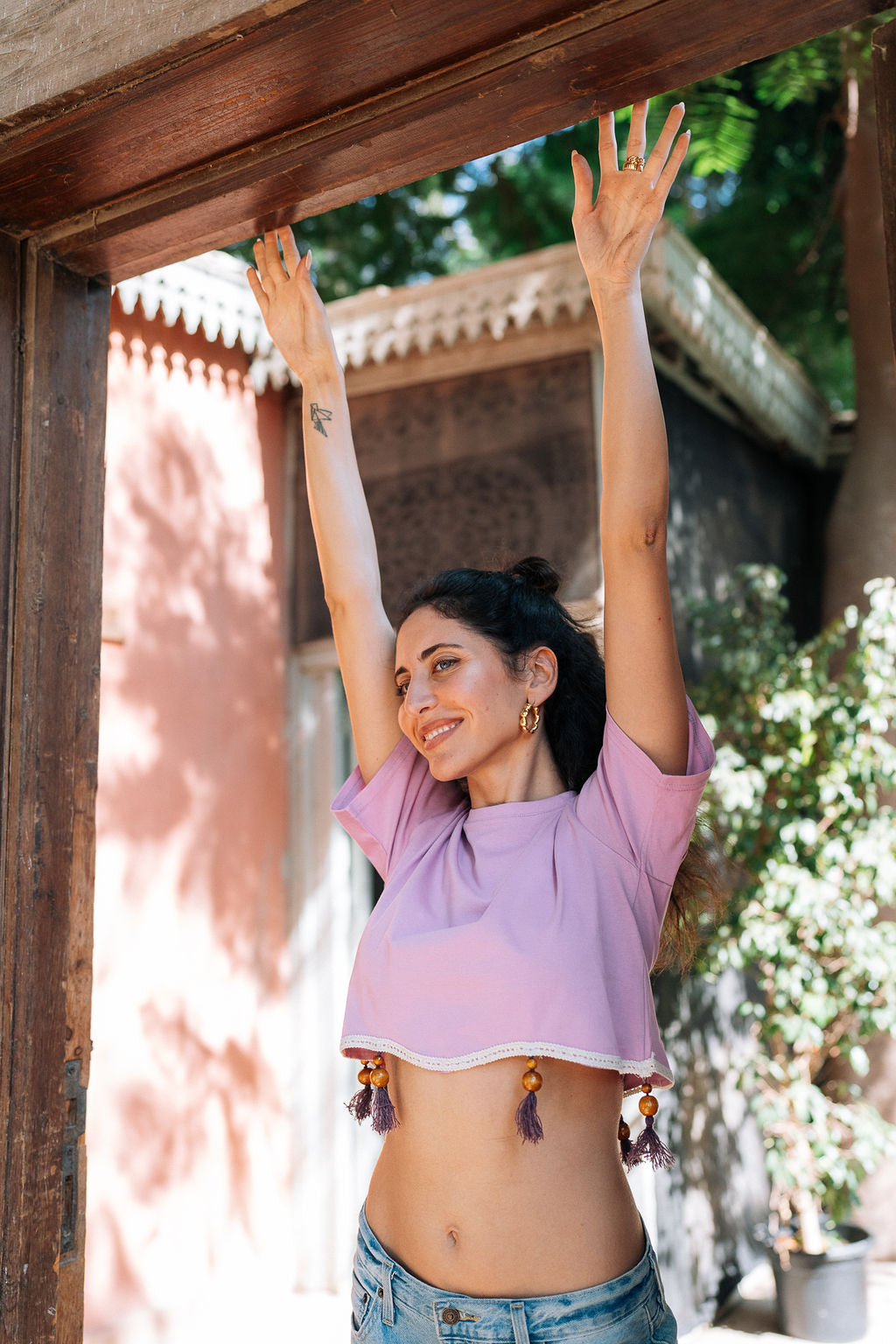 Zahret Toot Cropped Tee