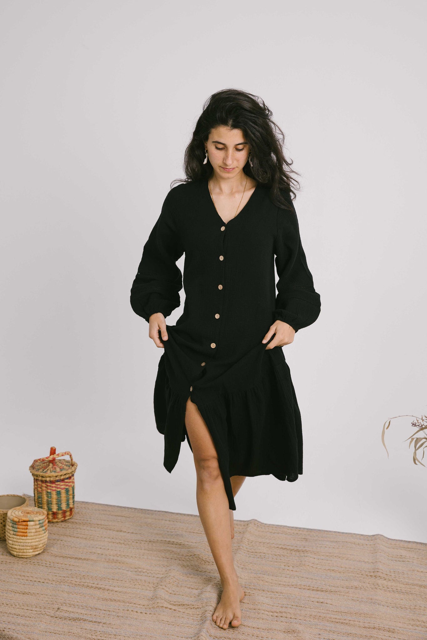 Ekadolli Dress in Black