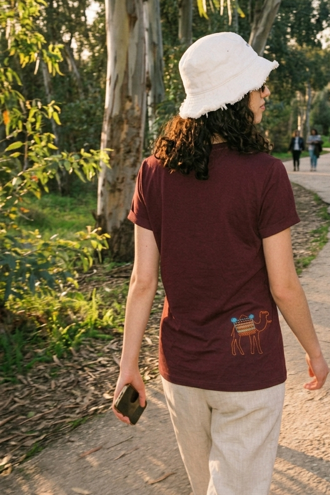 Giza Tee in Burgundy