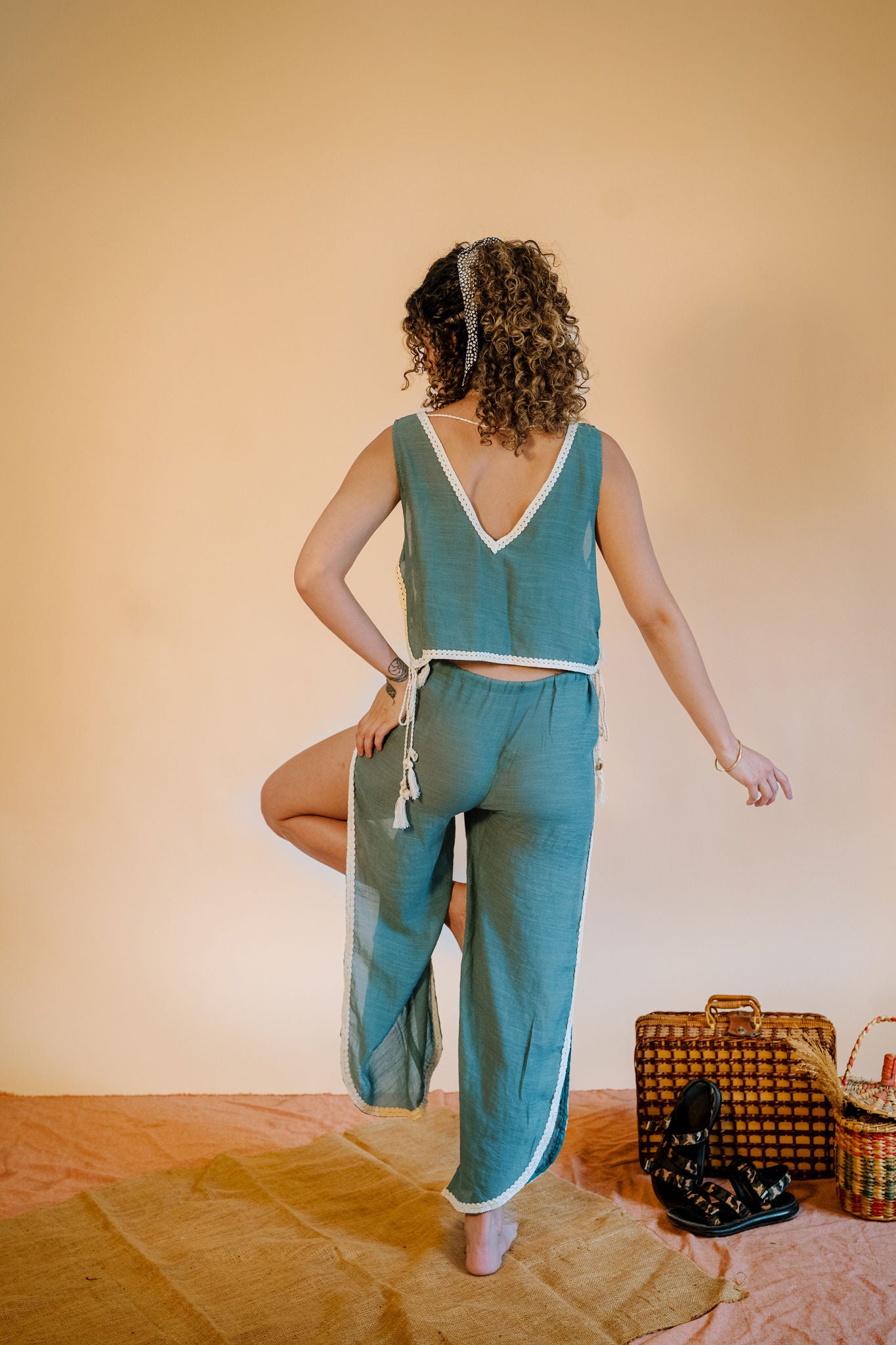 Coastal Slits Top In Olive