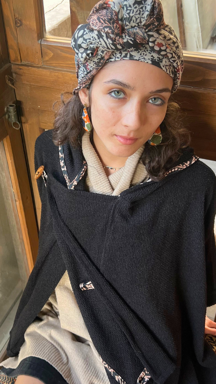Night blooms scarf