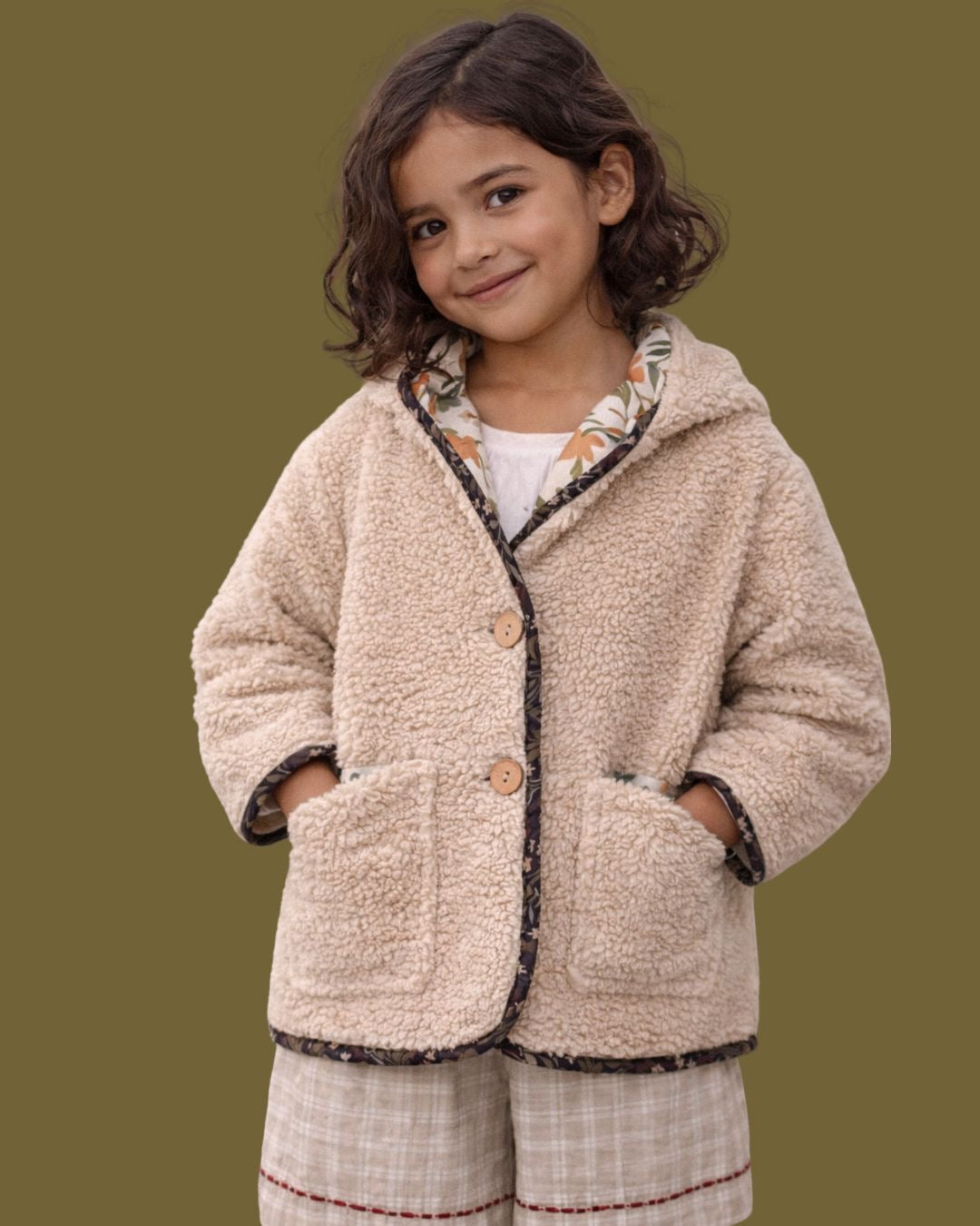 Little Borderline Cozy Jacket in Beige